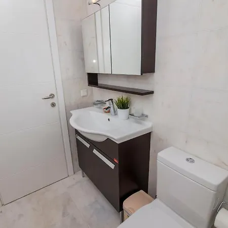 Orfeas * ואסיליקי