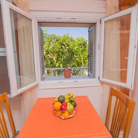 Orfeas ואסיליקי