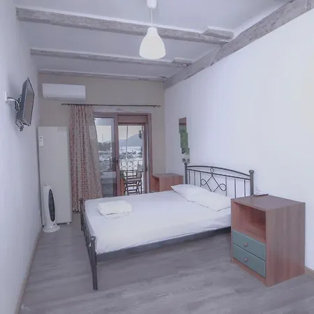 Orfeas דירה ואסיליקי