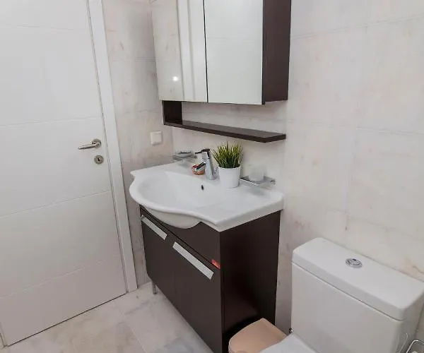 Orfeas * فاسيليكي